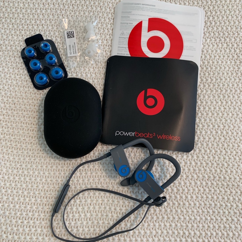 Powerbeats by Dr Dre 3 Wireless headphones